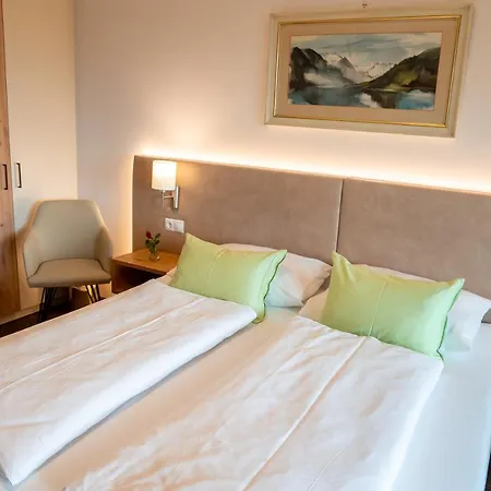 Garni Haus Arenberg Hotel 4*